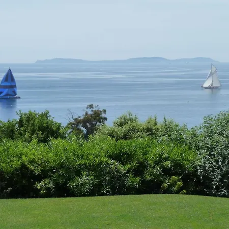 Les 3 Iles Panzió *