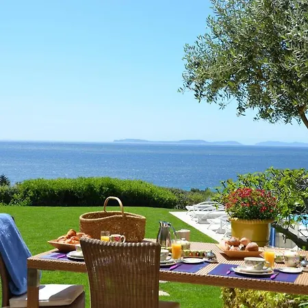 Les 3 Iles Bed & Breakfast *