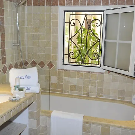 Les 3 Iles Bed & Breakfast