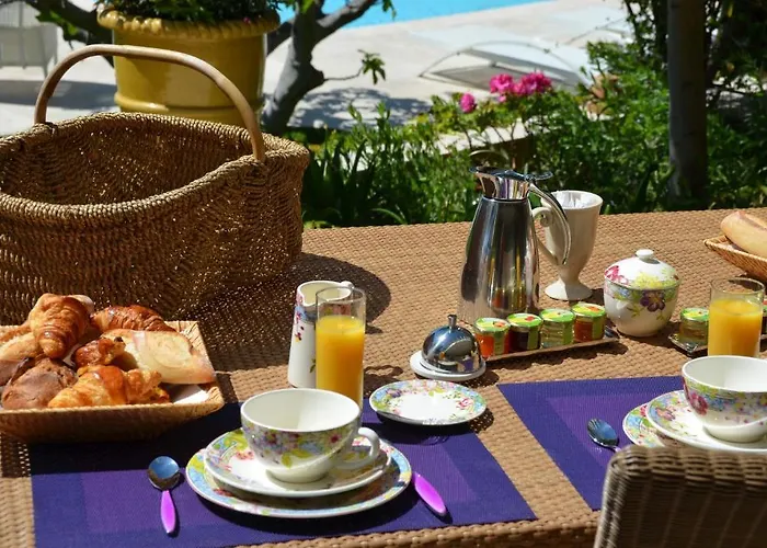فندق مبيت وإفطار Les 3 Iles لا كروا فالميه
